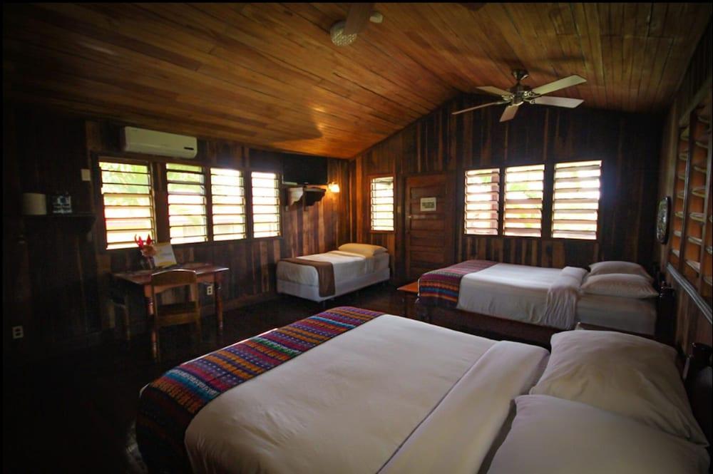 Windy Hill Resort San Ignacio Exterior foto